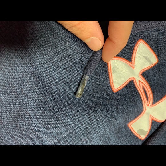 Under Armour big logo cold gear hoodie - Picture 2 of 4